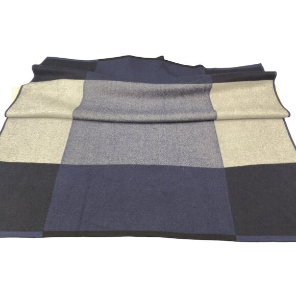 THML Colorblock Turtleneck Poncho Navy Cream Black Knit NWT Size Small - Picture 6 of 12